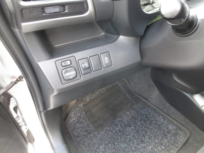 Toyota Verso-S VVT-i T2 2012 - Billede 7