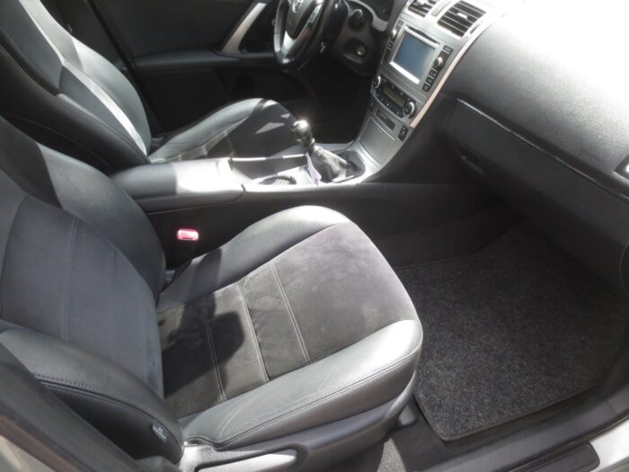 Toyota Avensis VVT-i T2 Premium stc. 2014 - Billede 12