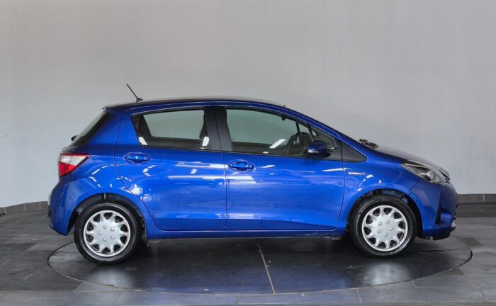 Toyota Yaris Hybrid H2 e-CVT 2019 - Billede 3