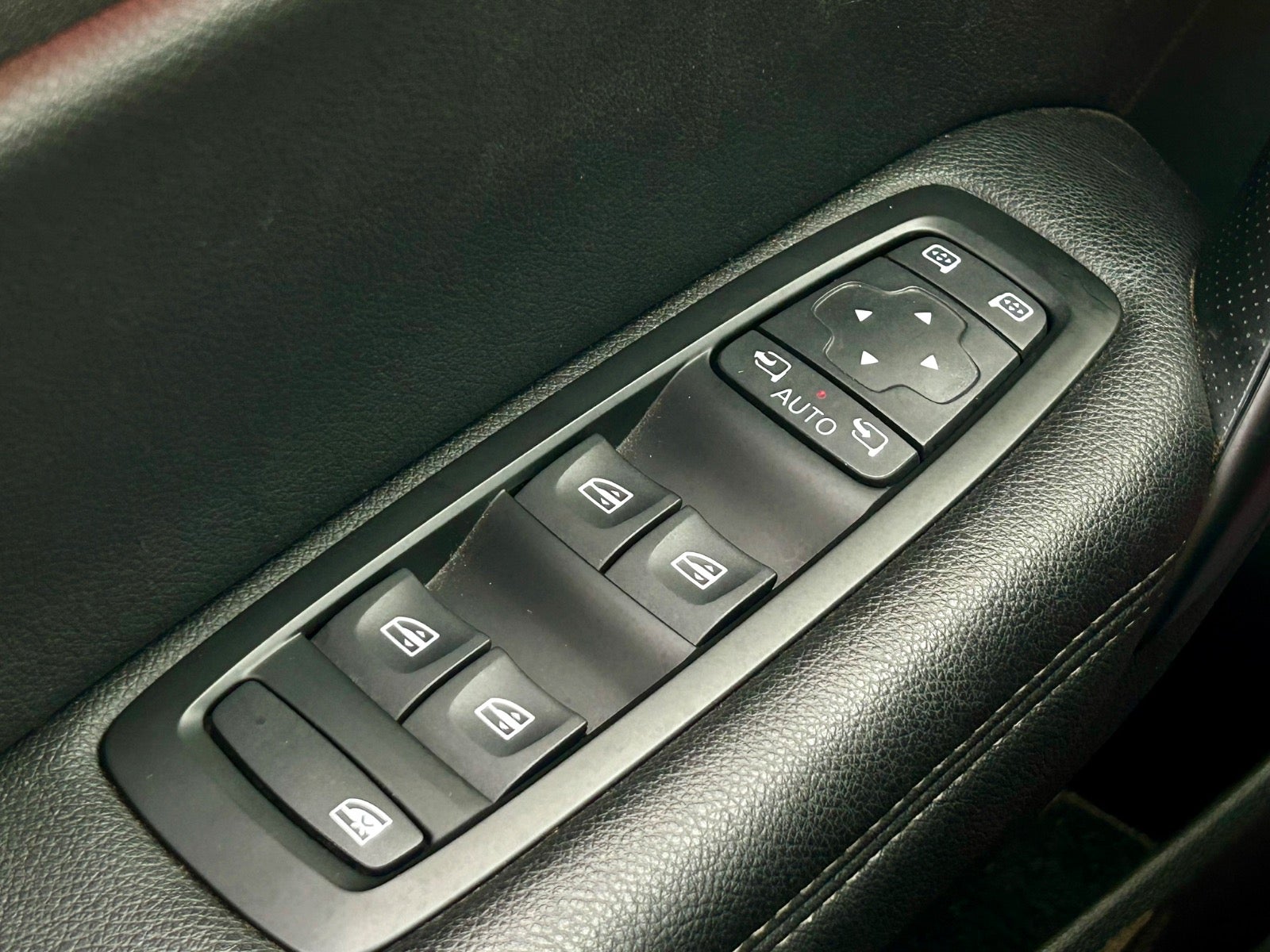 Renault Megane IV TCe 130 Bose Edition Sport Tourer EDC 2017 - Billede 16