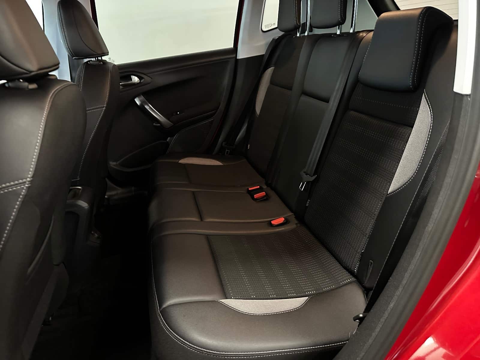 Peugeot 2008 BlueHDi 100 Allure 2016 - Billede 11