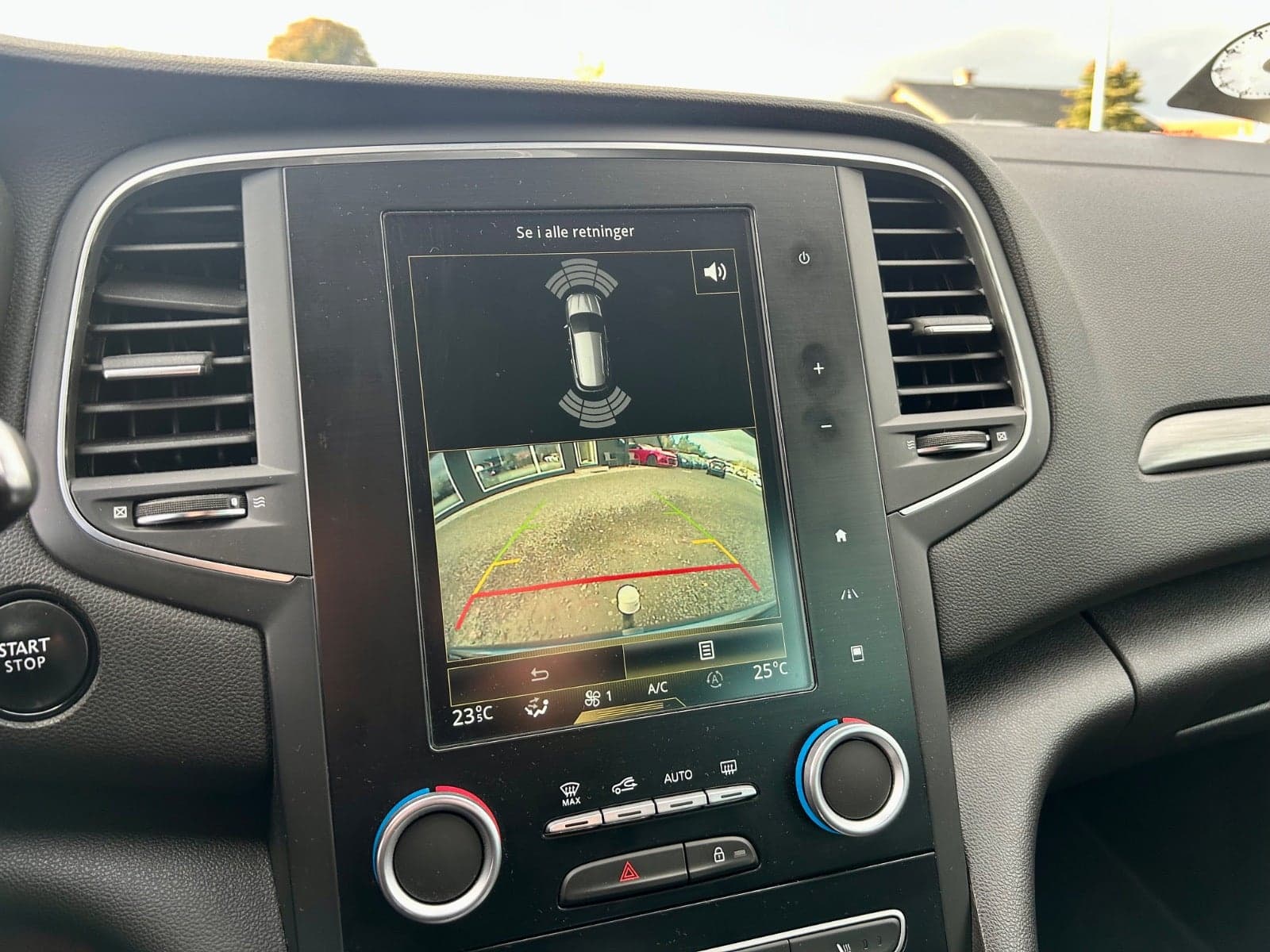 Renault Megane IV TCe 130 Bose Edition Sport Tourer EDC 2017 - Billede 12