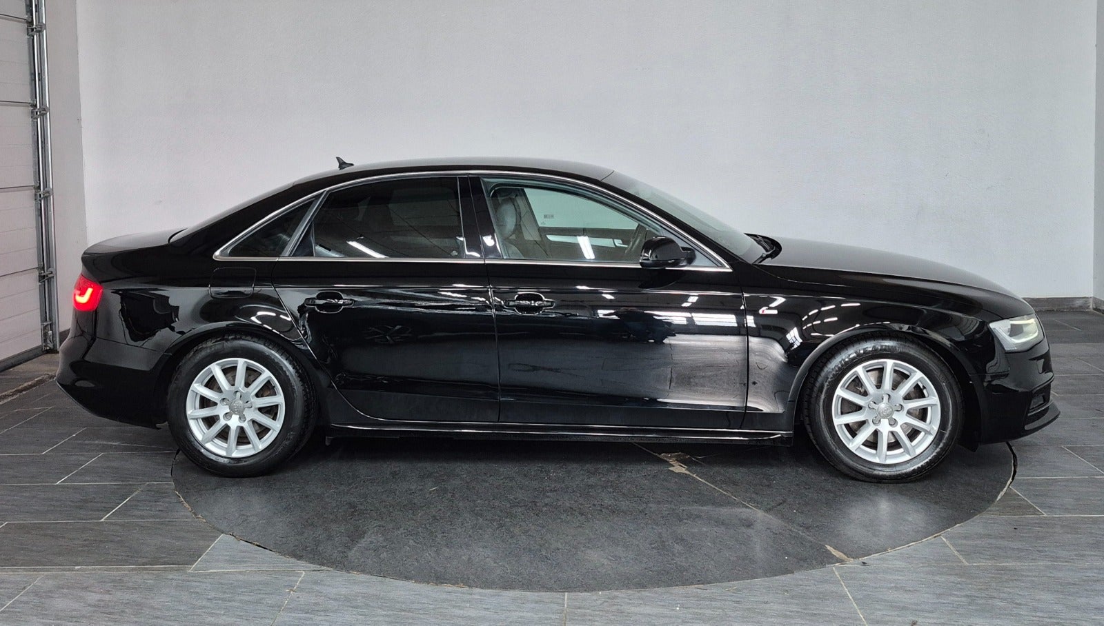 Audi A4 TFSi 120 S-line Multitr. 2015 - Billede 3