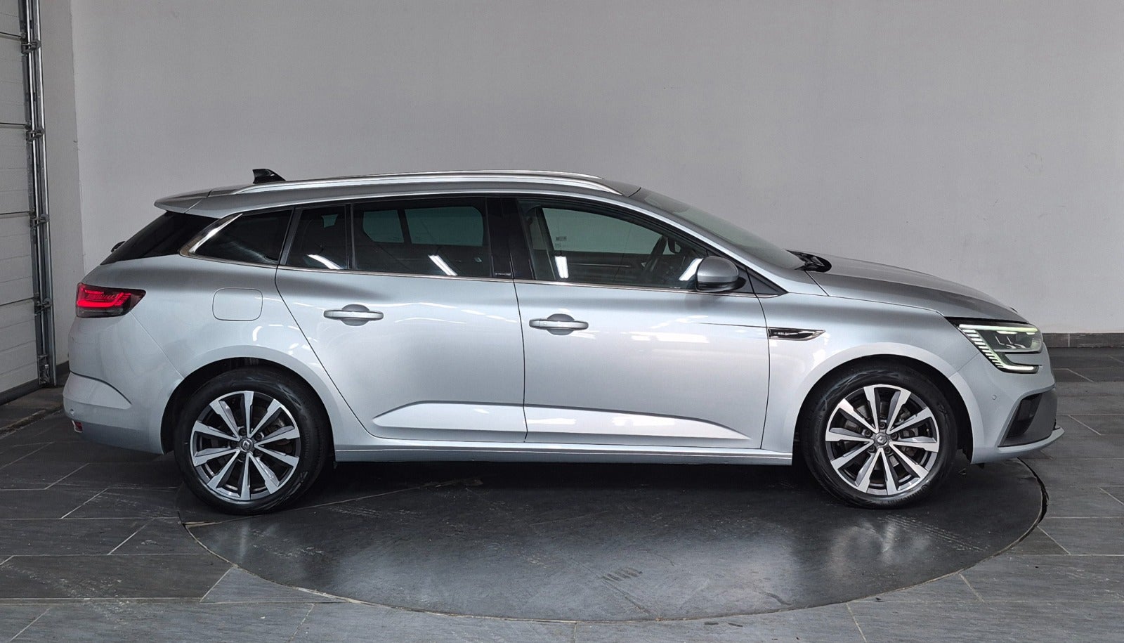 Renault Megane IV E-Tech R.S. Line Sport Tourer 2021 - Billede 3