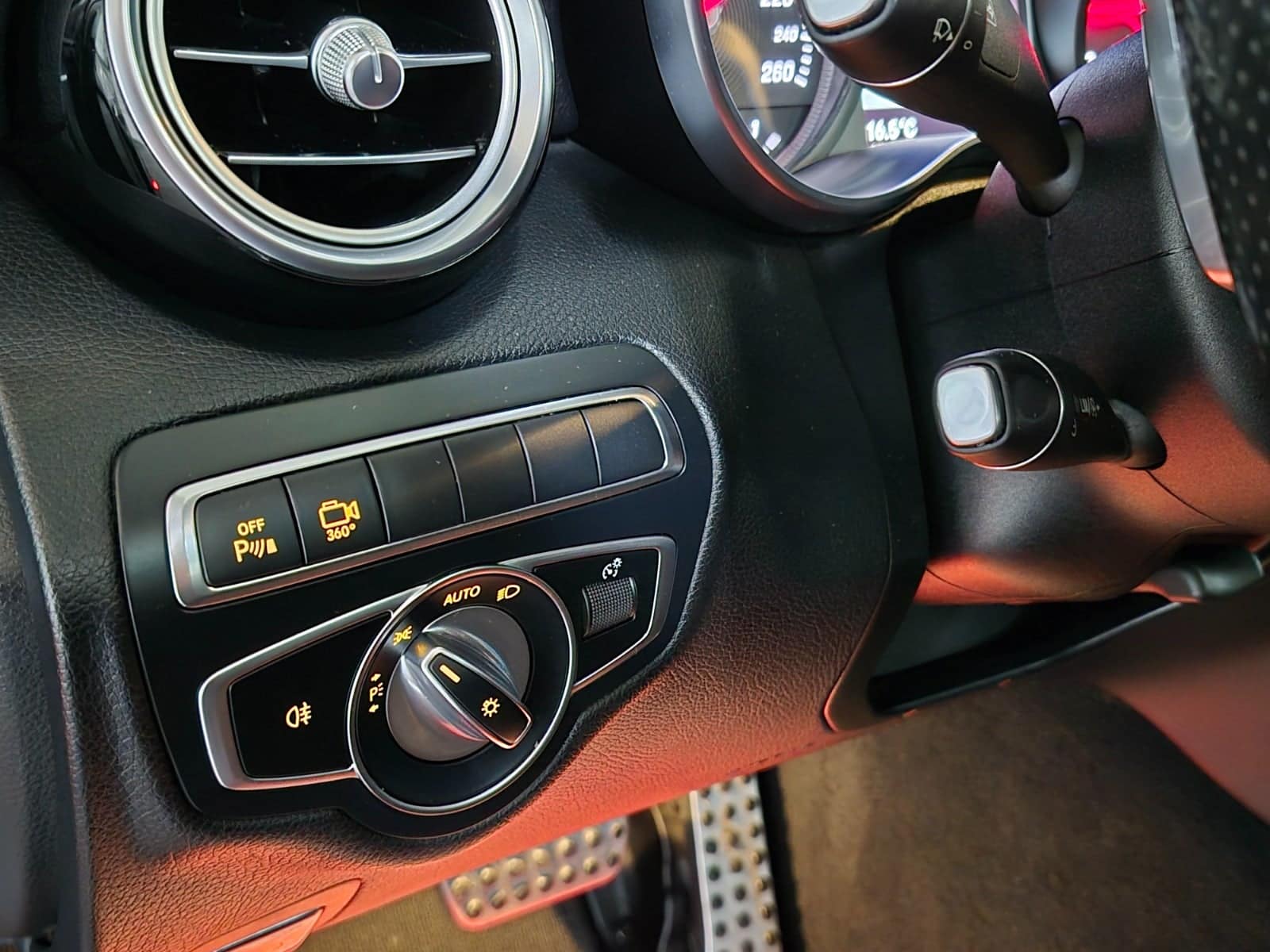 Mercedes C220 d AMG Line aut. 4Matic 2018 - Billede 9