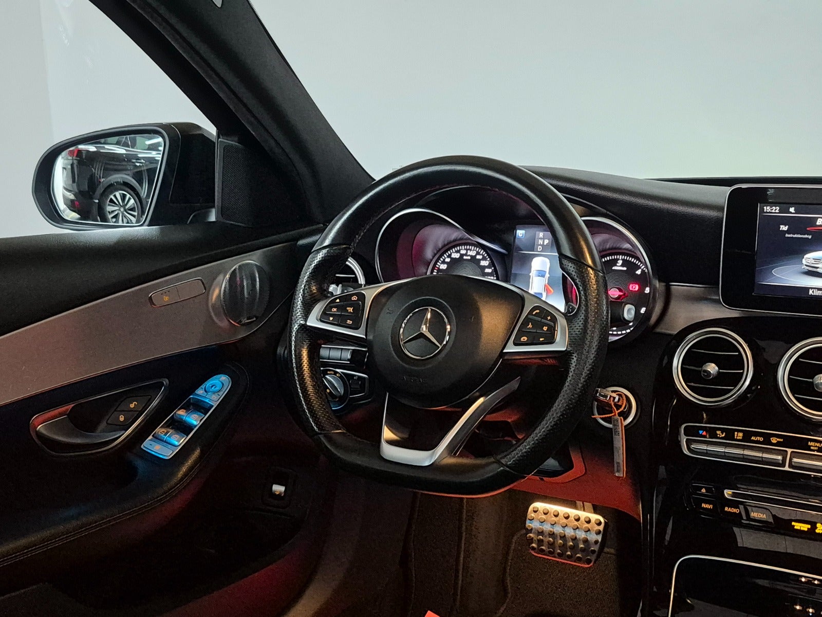 Mercedes C220 d AMG Line aut. 4Matic 2018 - Billede 16