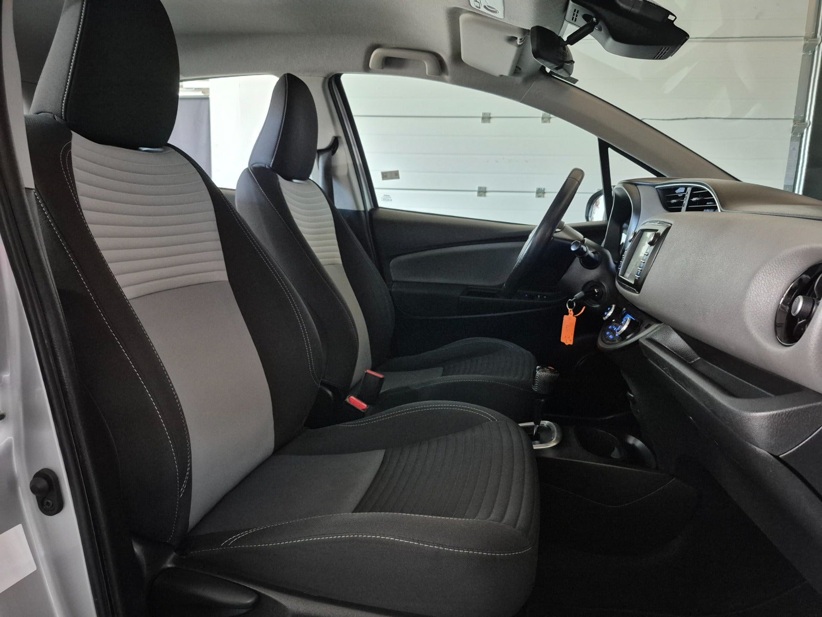 Toyota Yaris Hybrid H2 e-CVT 2020 - Billede 12