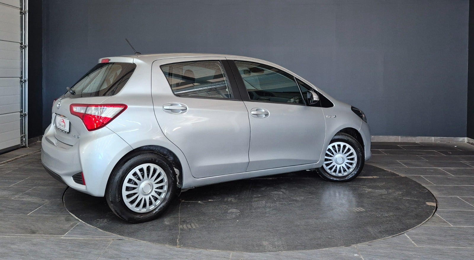 Toyota Yaris Hybrid H2 e-CVT 2020 - Billede 2