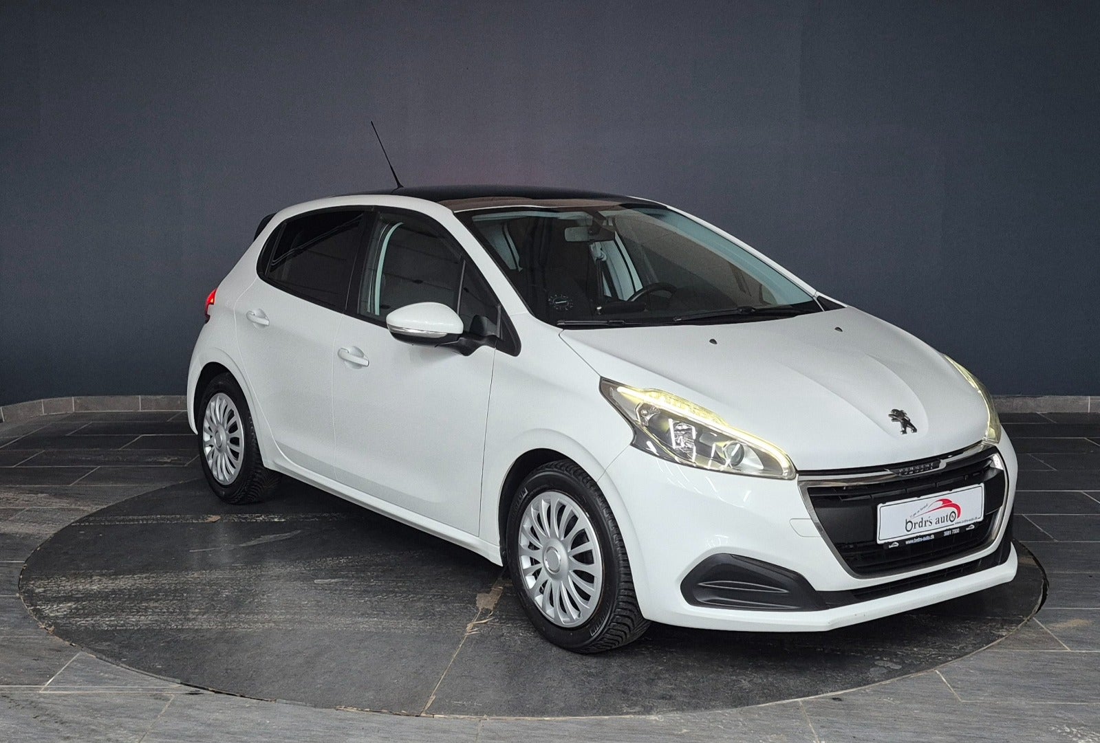 Peugeot 208 VTi 82 Allure Sky 2016 - Billede 4
