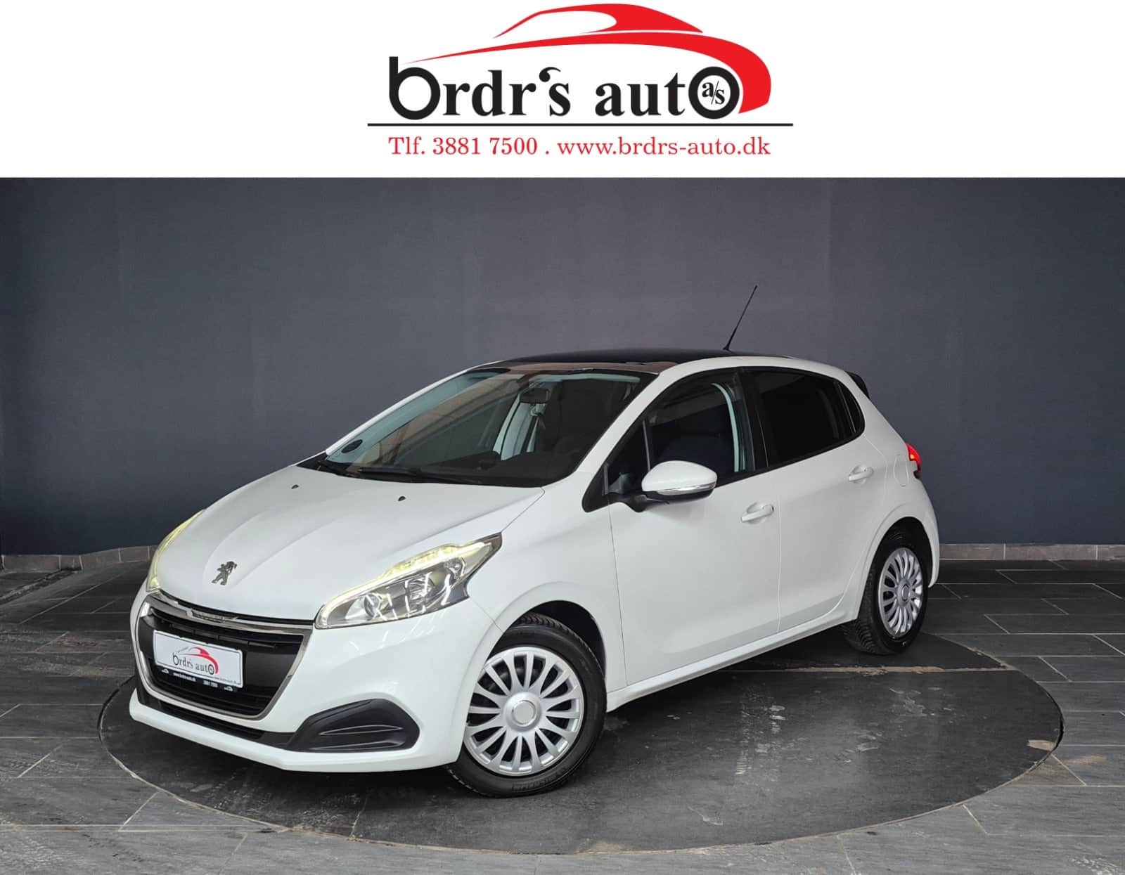 Peugeot 208 VTi 82 Allure Sky 2016