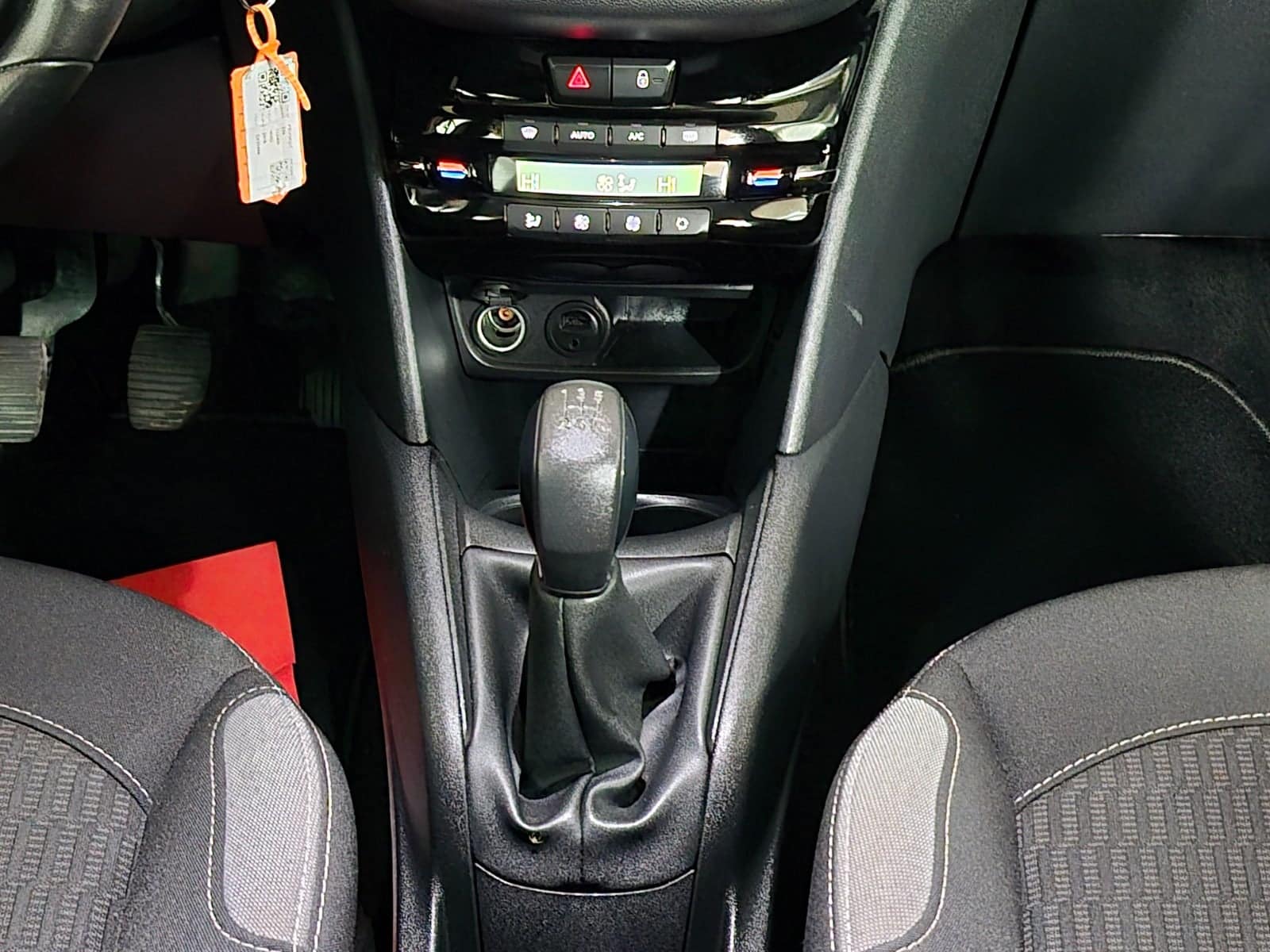 Peugeot 208 VTi 82 Allure Sky 2016 - Billede 14