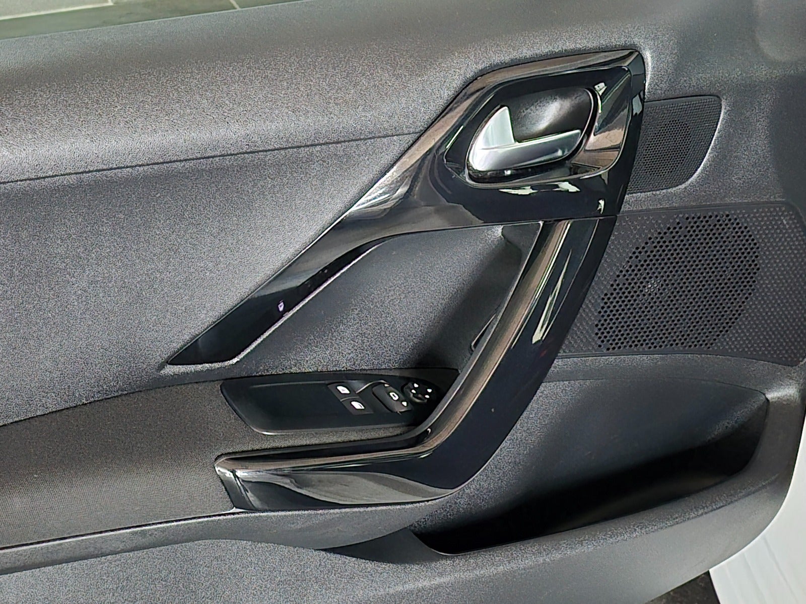 Peugeot 208 VTi 82 Allure Sky 2016 - Billede 8