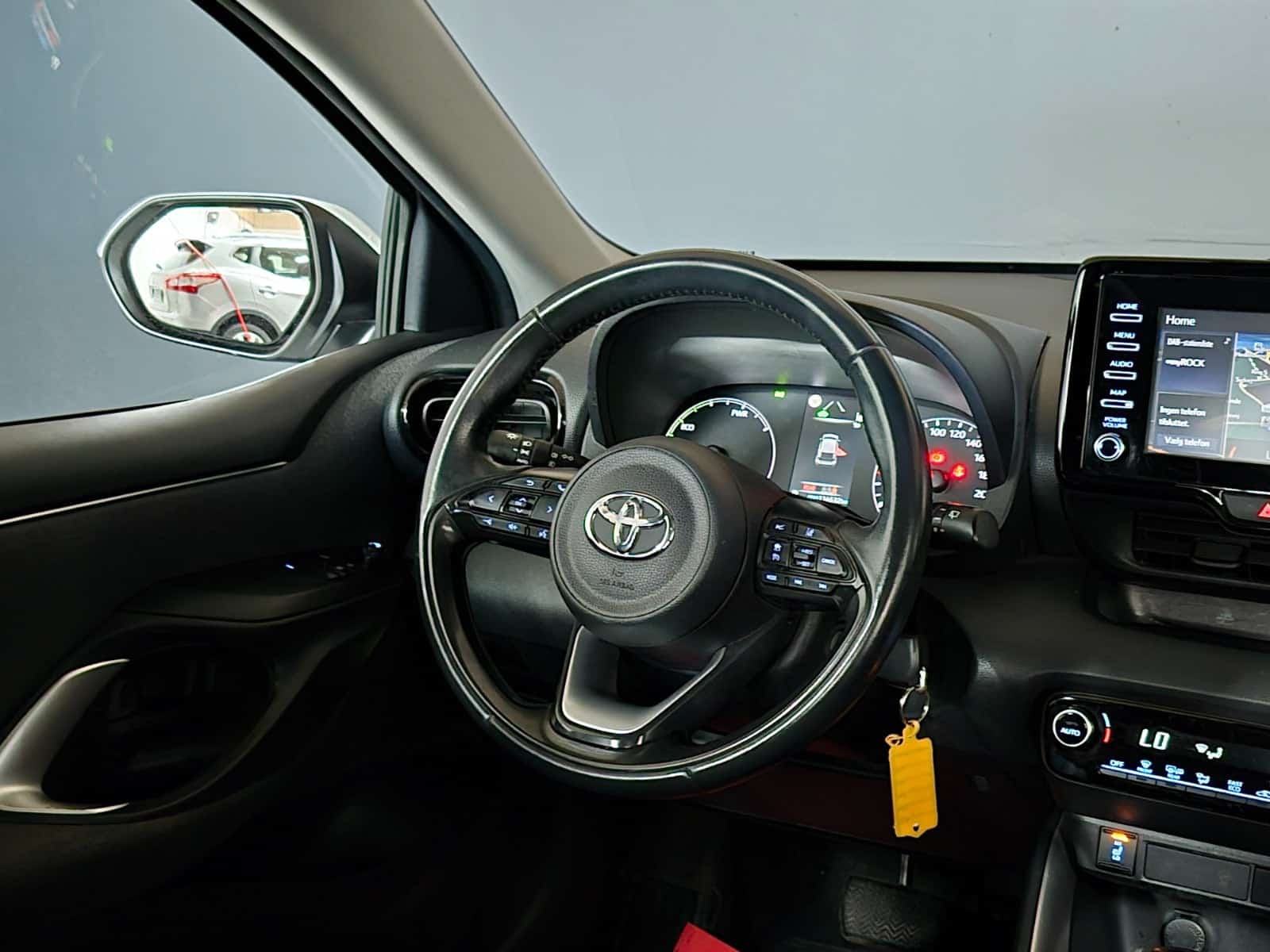 Toyota Yaris Hybrid H3 e-CVT 2022 - Billede 15