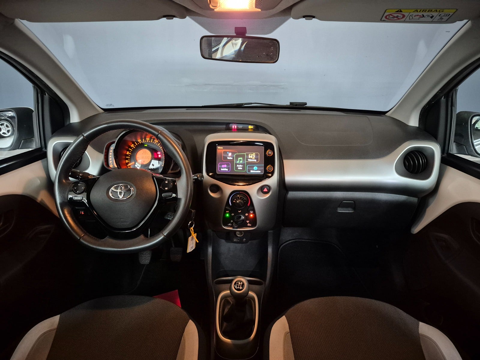 Toyota Aygo VVT-i x 2015 - Billede 13
