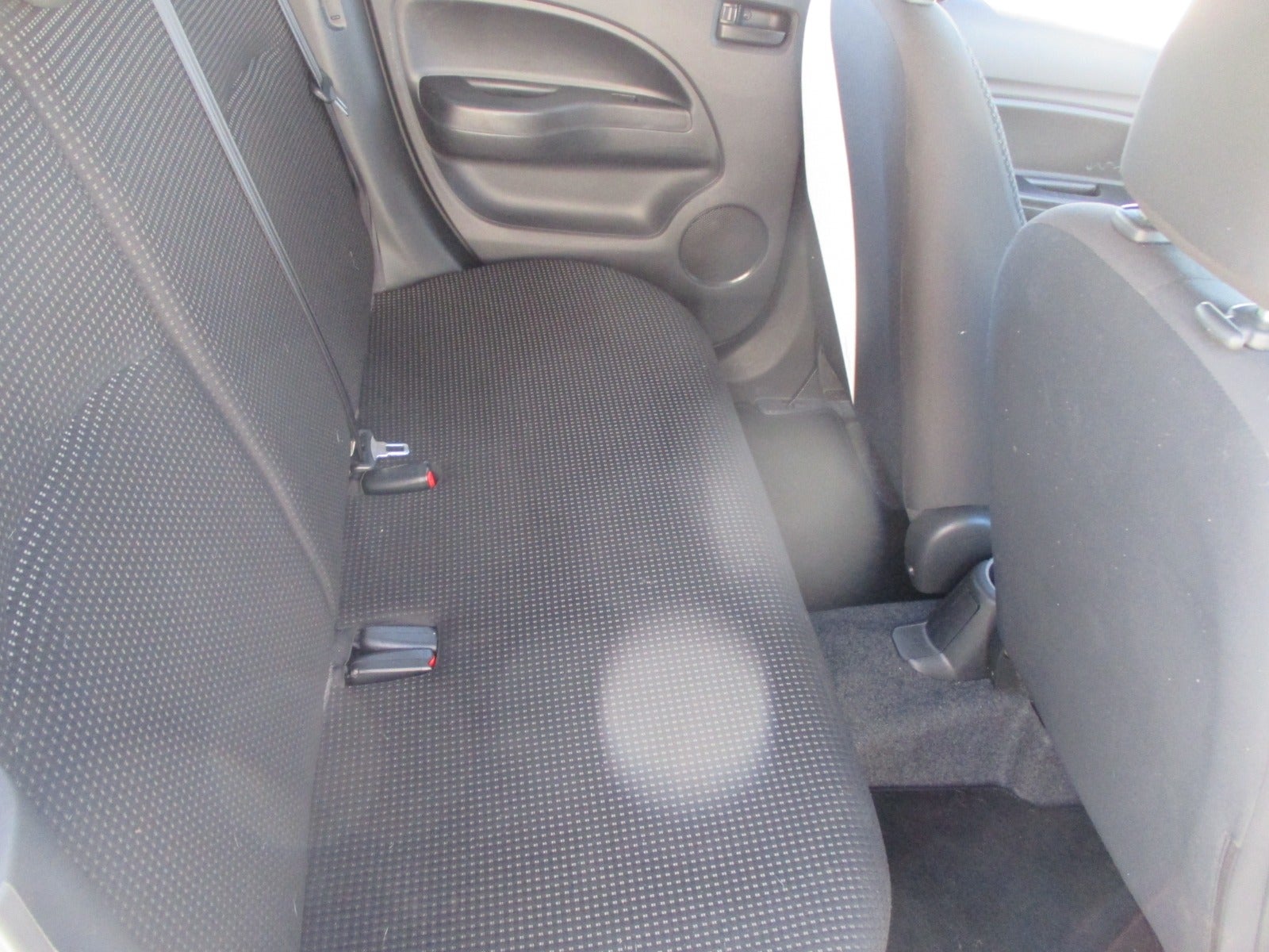 Mitsubishi Space Star Intense 2015 - Billede 10