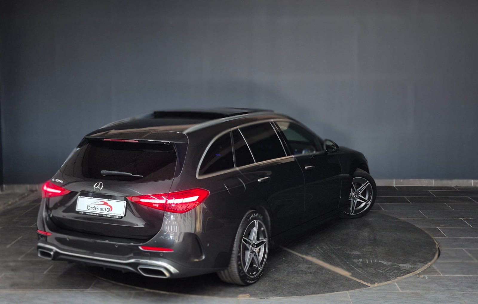 Mercedes C300 e AMG Line stc. aut. 2022 - Billede 2