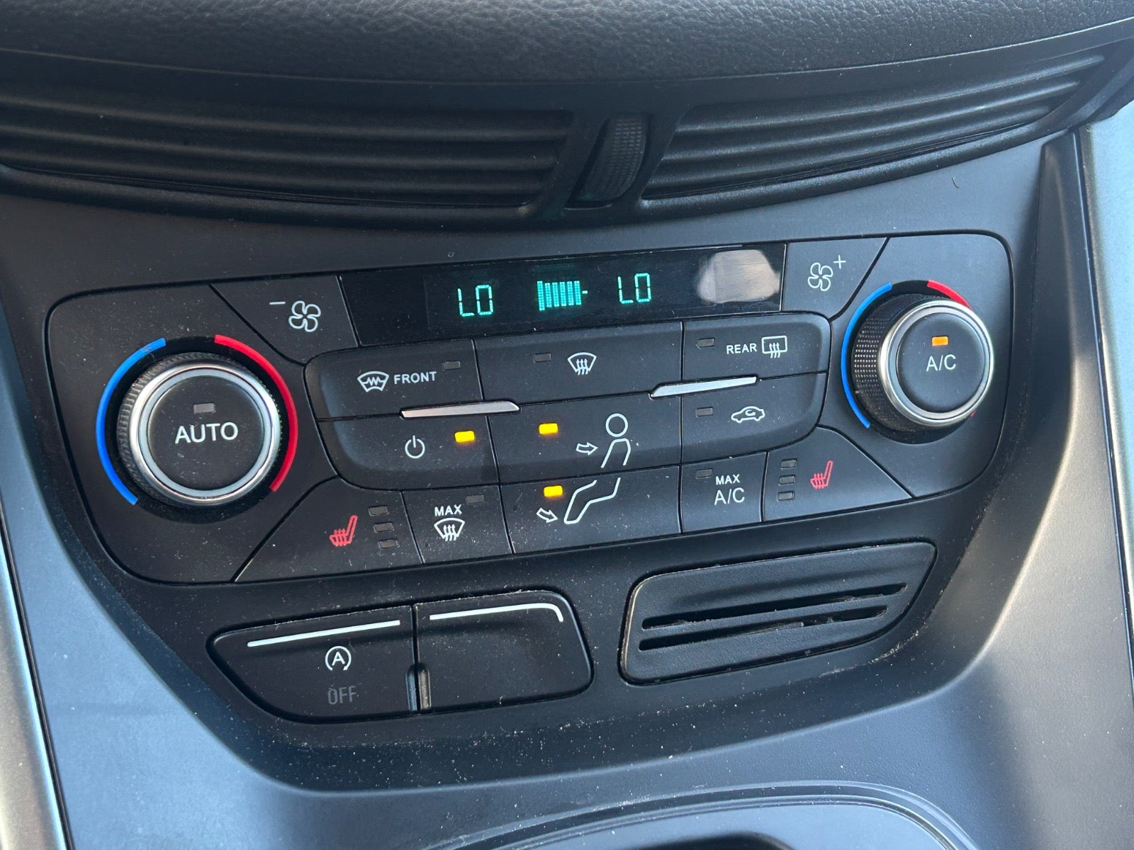 Ford Kuga TDCi 120 Trend+ aut. 2018 - Billede 10