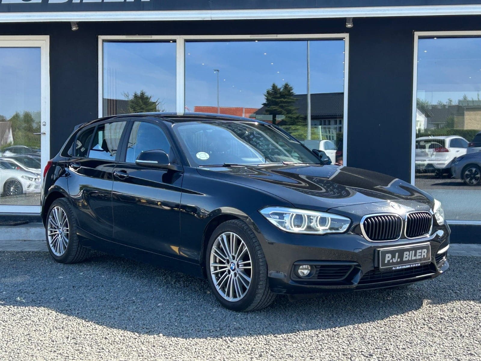 BMW 118i aut. 2017 - Billede 2
