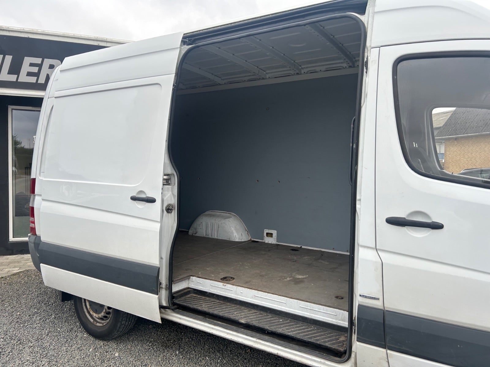 Mercedes Sprinter 214 CDi R2 Kassevogn 2017 - Billede 8