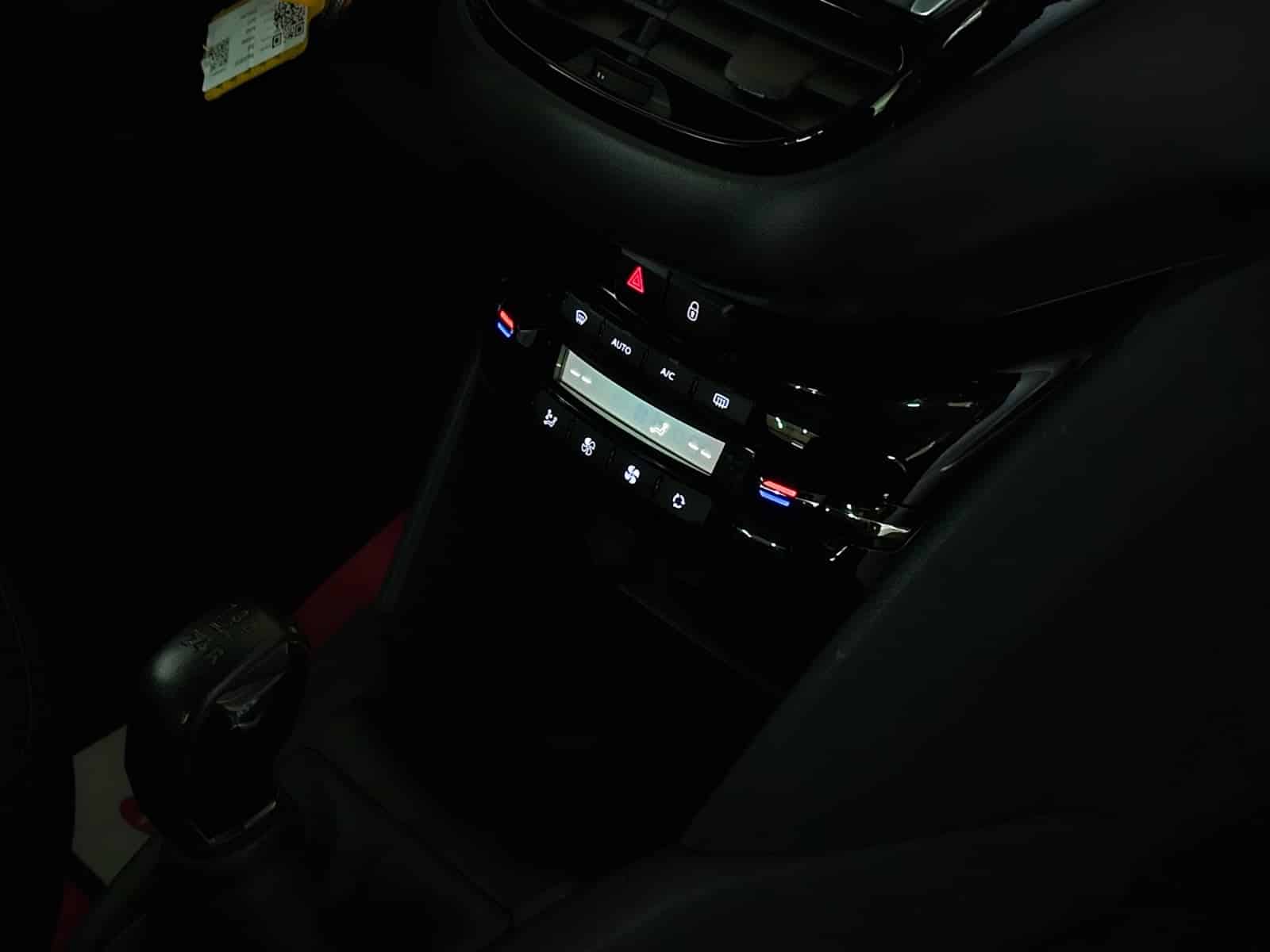 Peugeot 208 BlueHDi 100 Allure Van 2017 - Billede 14
