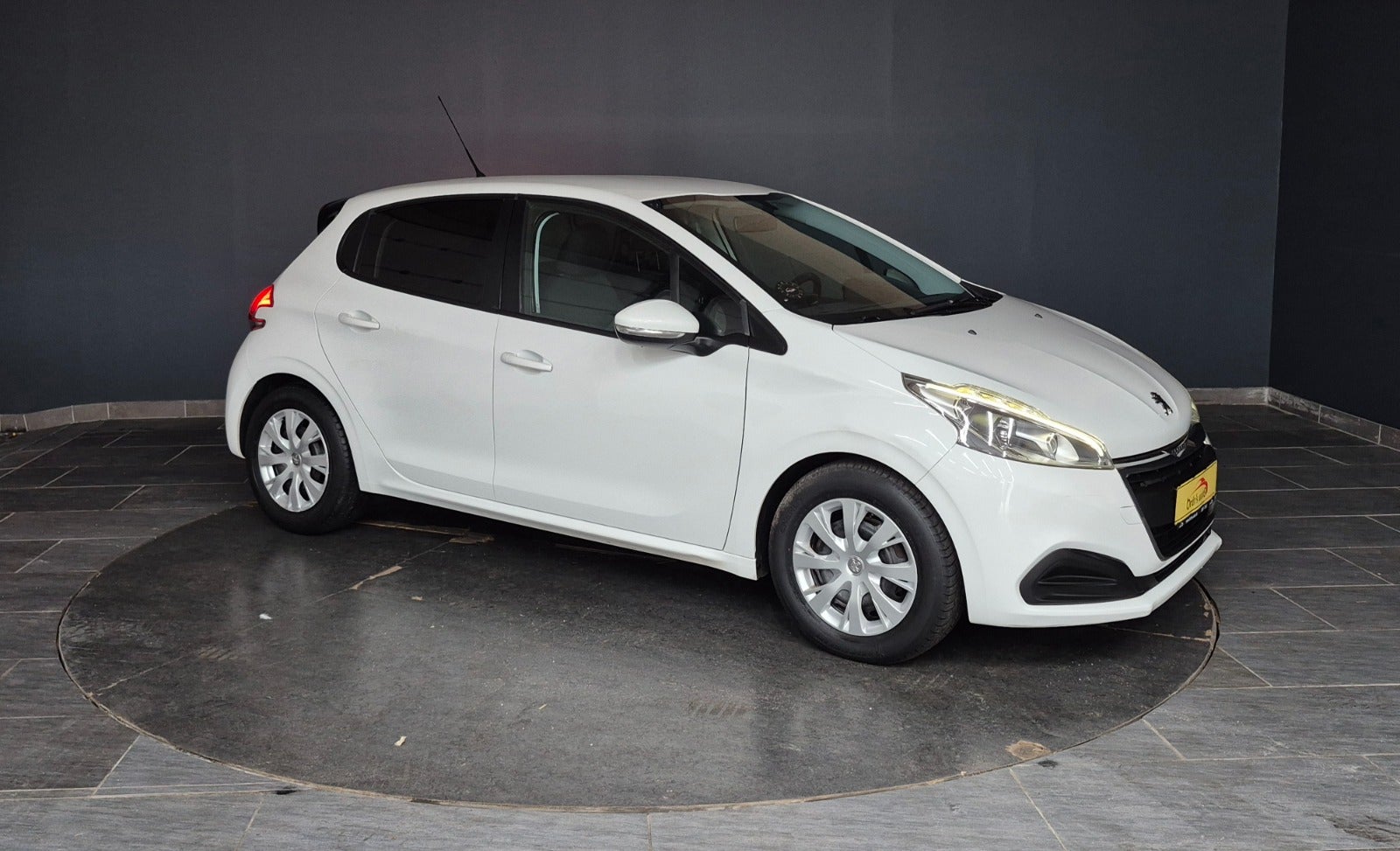 Peugeot 208 BlueHDi 100 Allure Van 2017 - Billede 4