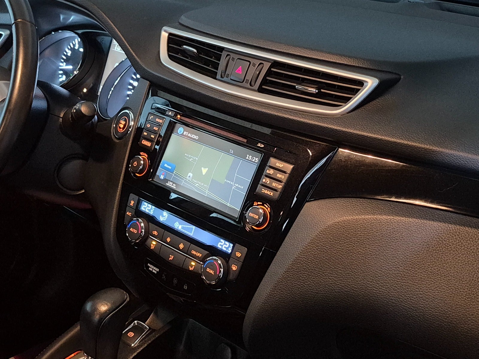 Nissan Qashqai Dig-T 115 N-Tec X-tr. 2016 - Billede 14