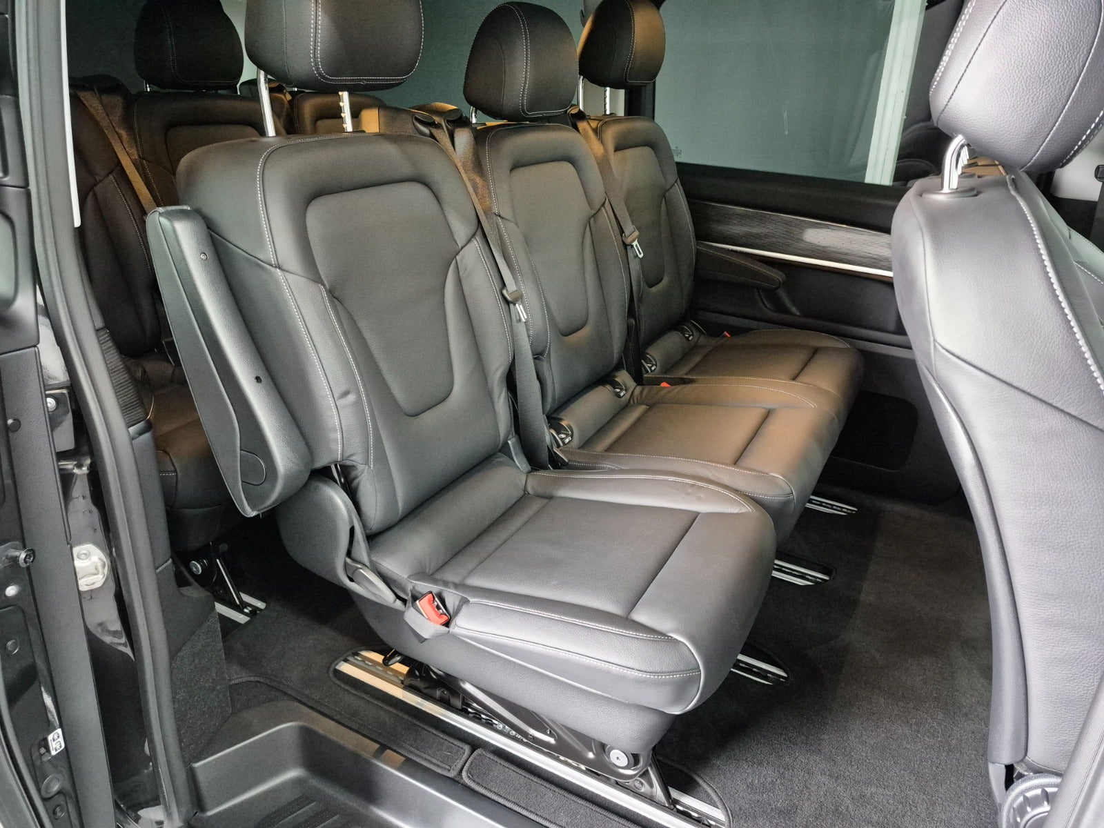 Mercedes EQV300 L 2025 - Billede 8