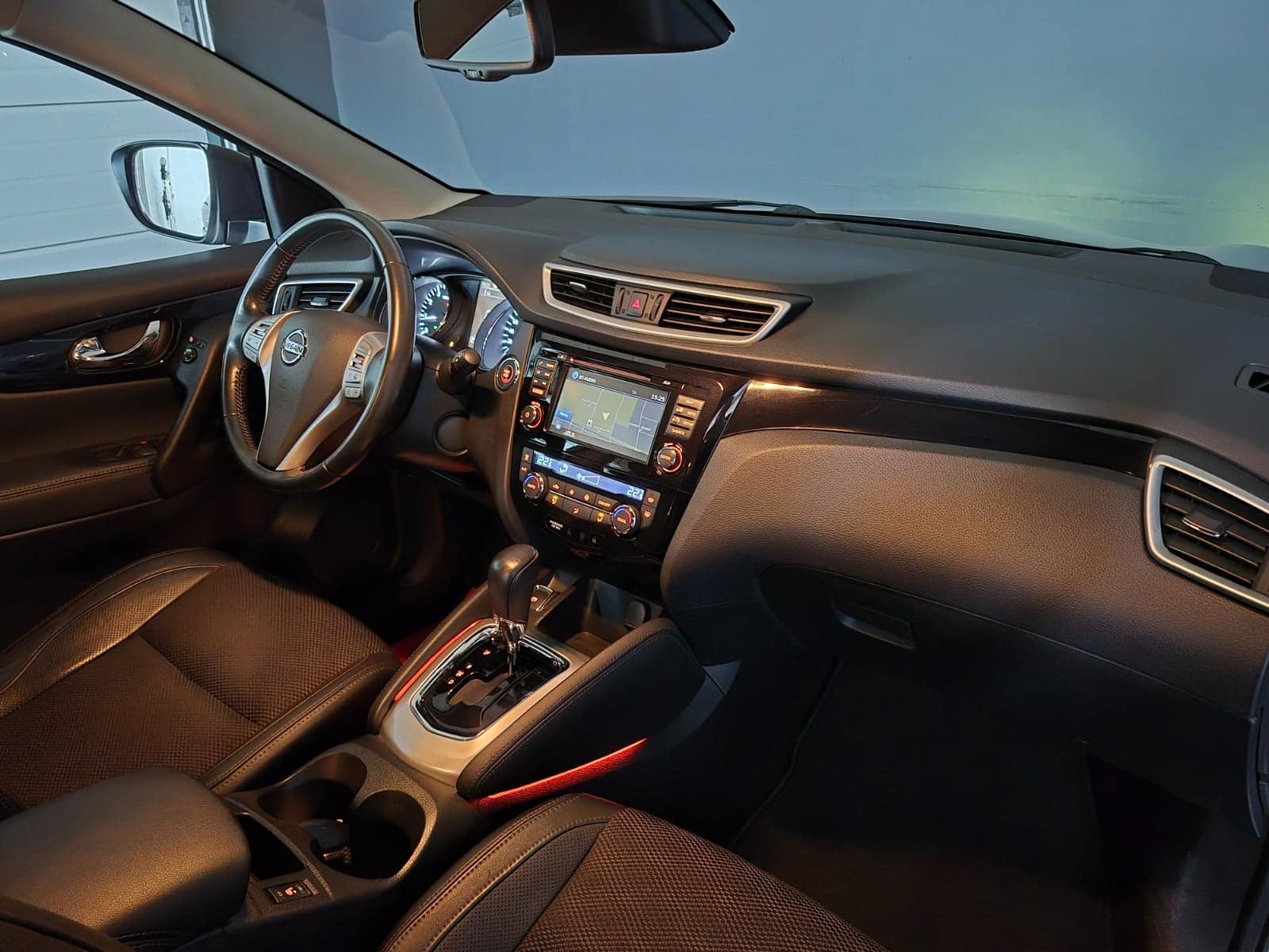 Nissan Qashqai Dig-T 115 N-Tec X-tr. 2016 - Billede 13